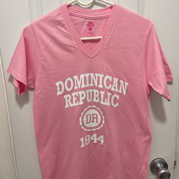 Pink Dominican Republic Graphic T-Shirt - Picture 1 of 4